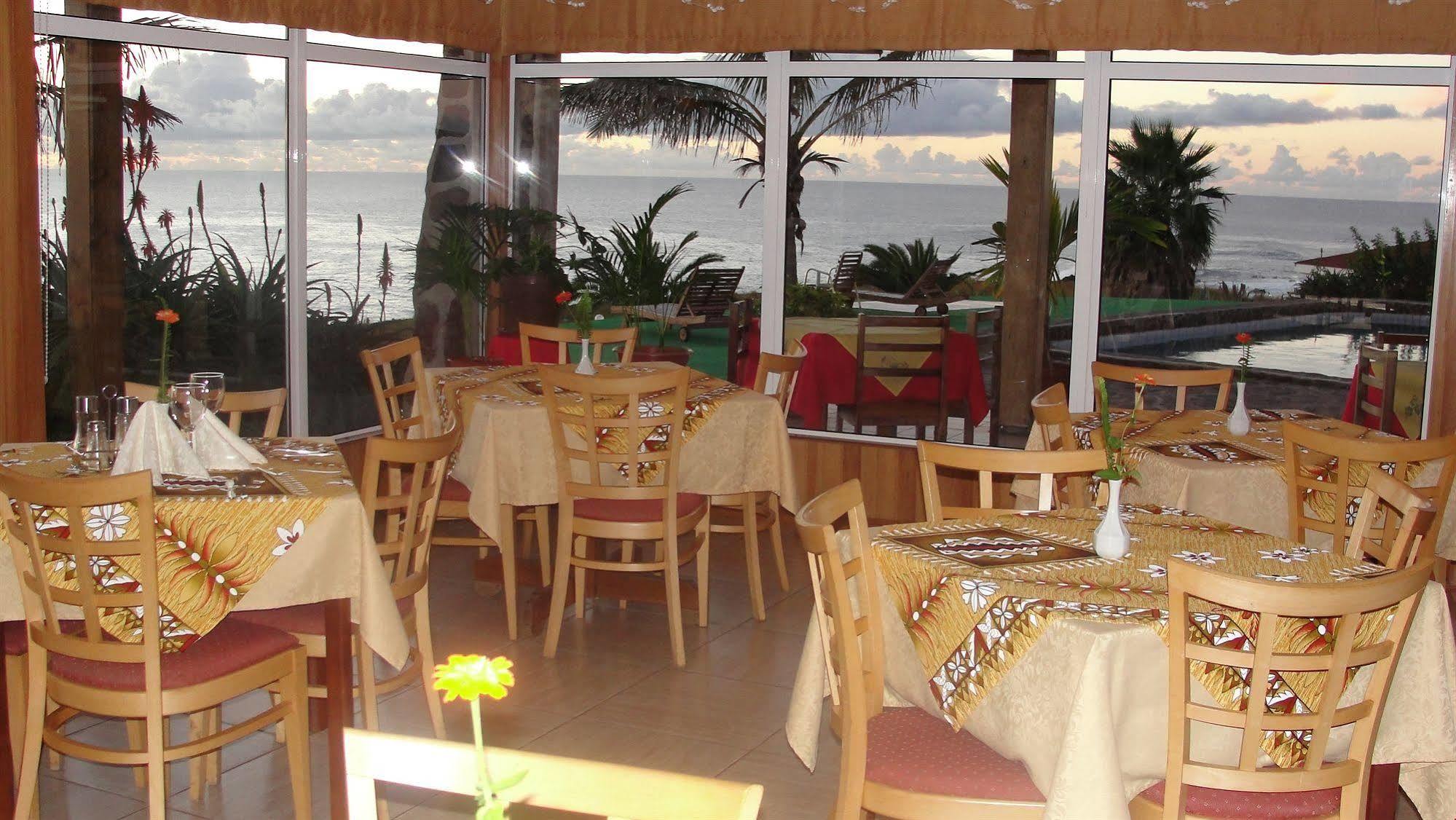 Iorana Isla De Pascua Hotel Hanga Roa Exterior photo